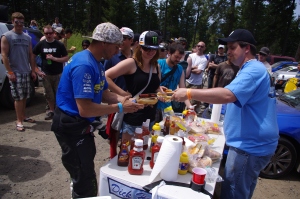 Dave Mirra getting a hannah hotdog at Fir Mt. after hammering his car